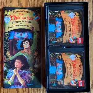 Tchaikovsky/ The Nutcracker - 2 CDs and story book